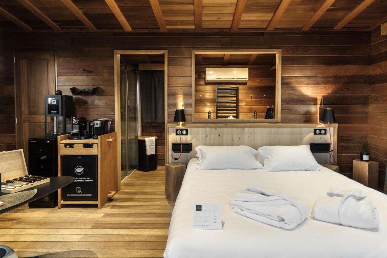 Le Domaine Des Pres Verts Suites & Chambres Avec Jacuzzi Privatif Jouey Ngoại thất bức ảnh