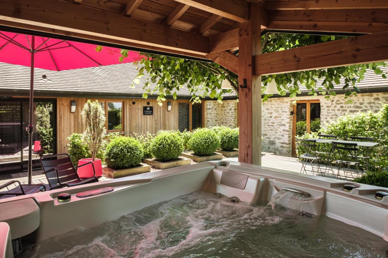 Le Domaine Des Pres Verts Suites & Chambres Avec Jacuzzi Privatif Jouey Ngoại thất bức ảnh
